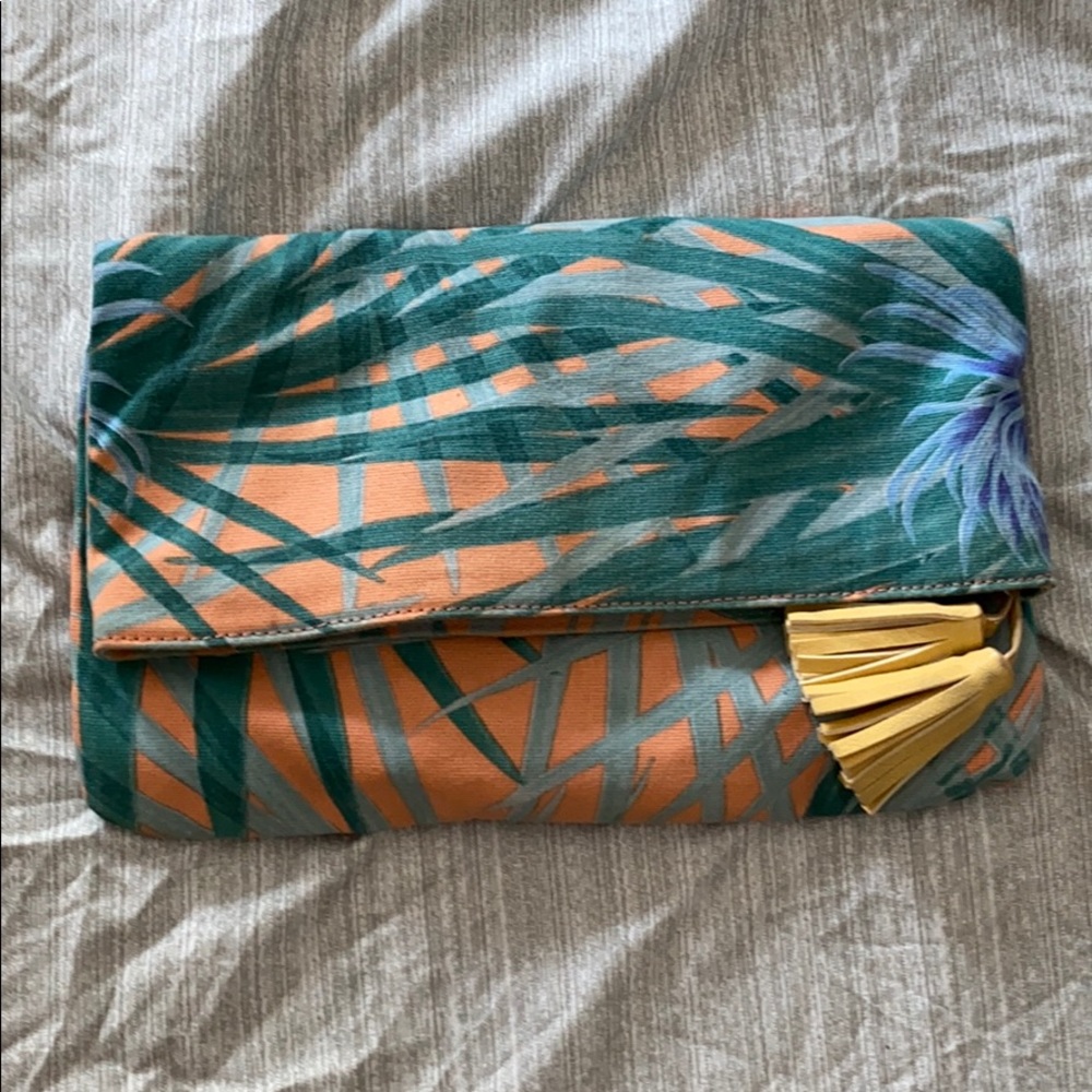 Convertible clutch bag